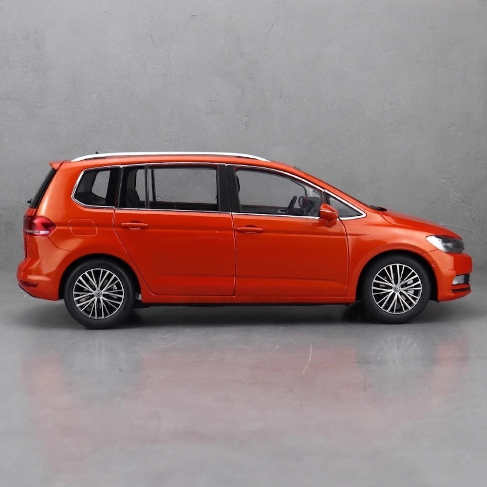[OEM] 1:18 Volkswagen 2015 Touran L Orange Model Car Die-Cast