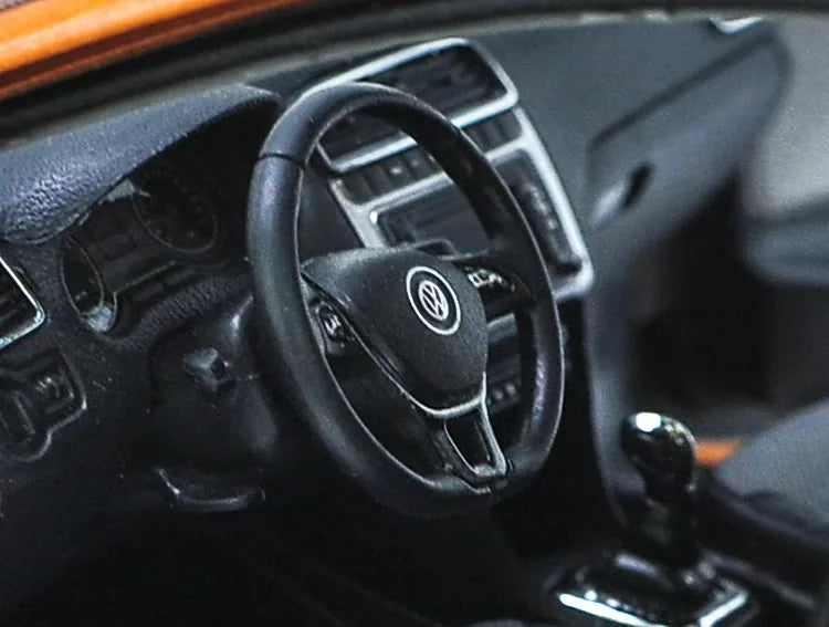 [OEM] 1:18 Volkswagen 2016 Cross Polo Orange Model Car Die-Cast