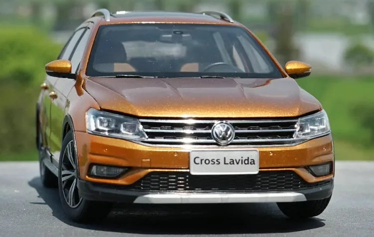 [OEM] 1:18 Volkswagen 2016 Gran Lavida Brown Model Car Die-Cast