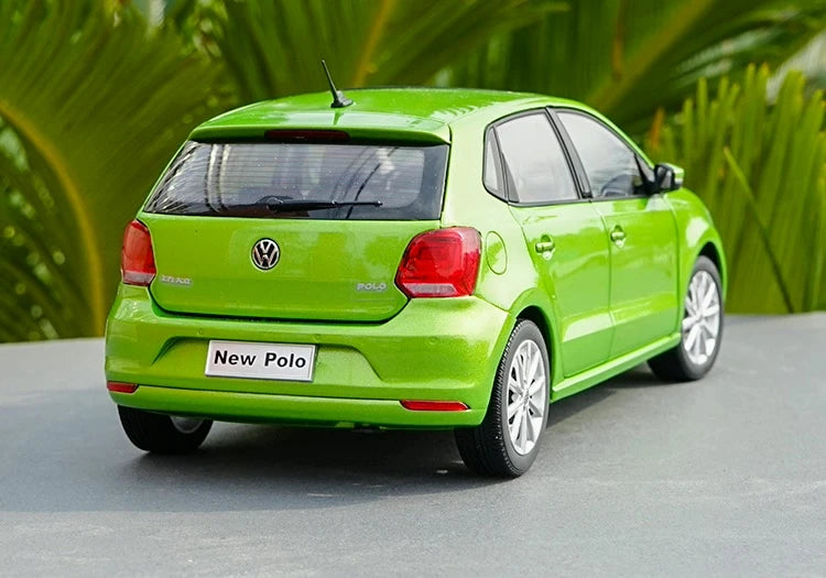 [OEM] 1:18 Volkswagen 2016 Polo grön modellbil Die-Cast