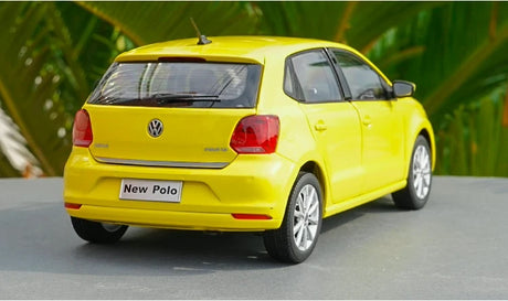 [OEM] 1:18 Volkswagen 2016 Polo Yellow Model Car Die-Cast
