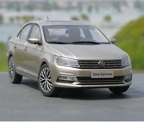 [OEM] 1:18 Volkswagen 2017 Santana Gold Model Car Die-Cast