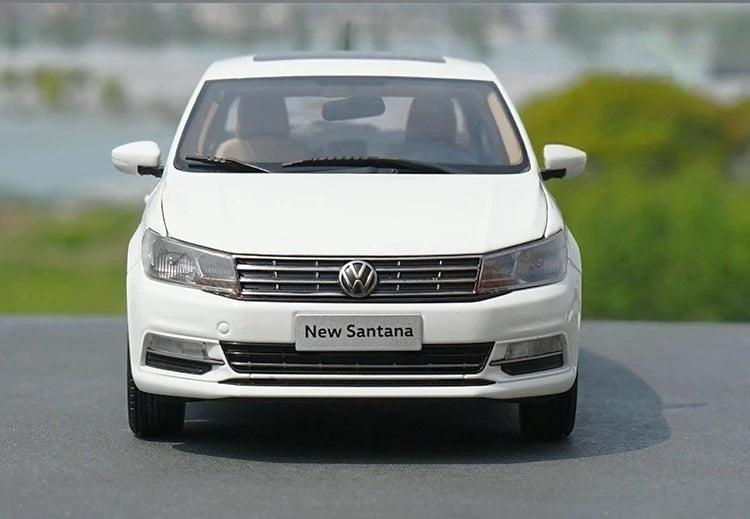 [OEM] 1:18 Volkswagen 2017 Santana White Model Car Die-Cast