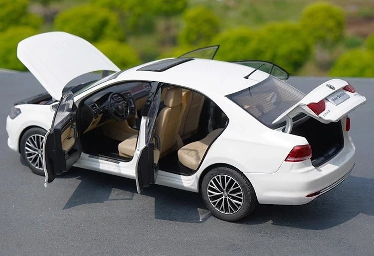 [OEM] 1:18 Volkswagen 2017 Santana White Model Car Die-Cast