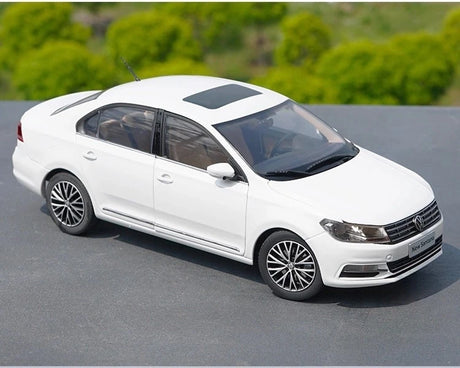 [OEM] 1:18 Volkswagen 2017 Santana White Model Car Die-Cast