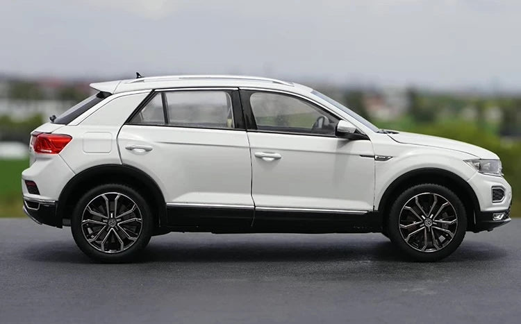 [OEM] 1:18 Volkswagen 2017 T-Roc White Model Car Die-Cast