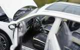 [OEM] 1:18 Volkswagen 2017 T-Roc White Model Car Die-Cast