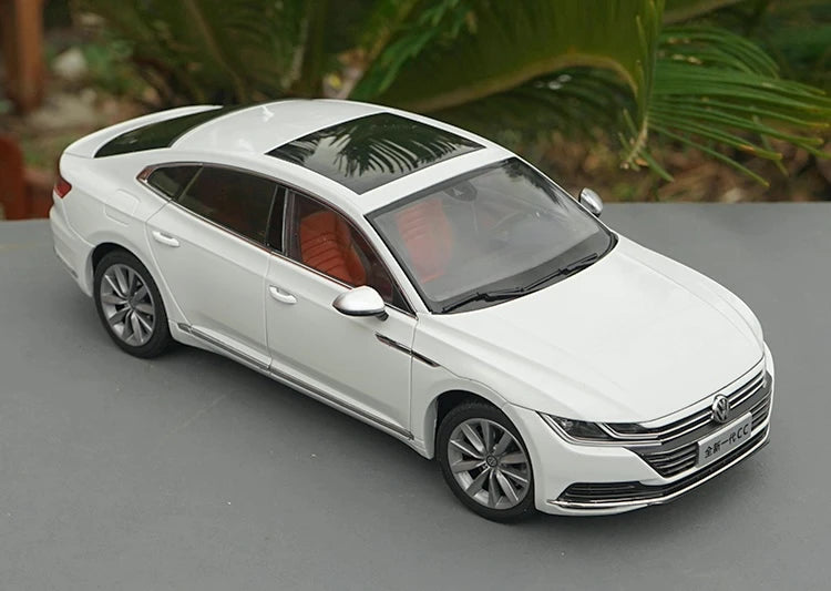 [OEM] 1:18 Volkswagen 2018 Arteon White Model Car Die-Cast