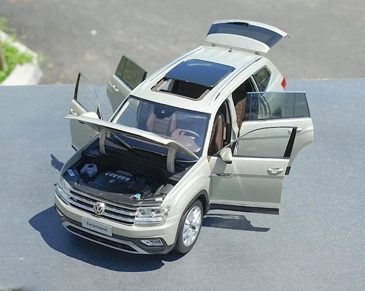 [OEM] 1:18 Volkswagen 2018 Atlas Teramont Silver Model Car Die-Cast