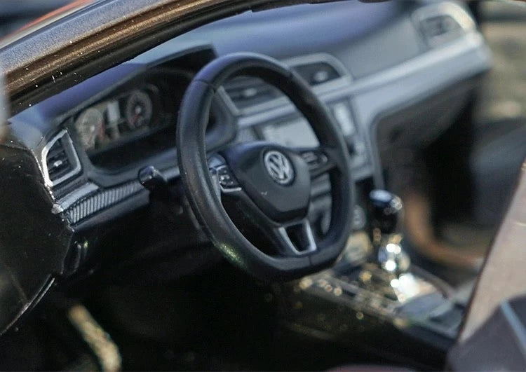 [OEM] 1:18 Volkswagen 2018 Lamando Gold Model Car Die-Cast