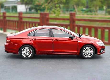 [OEM] 1:18 Volkswagen 2018 Lamando Red Model Car Die-Cast