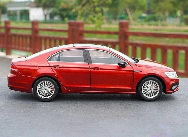 [OEM] 1:18 Volkswagen 2018 Lamando Red Model Car Die-Cast
