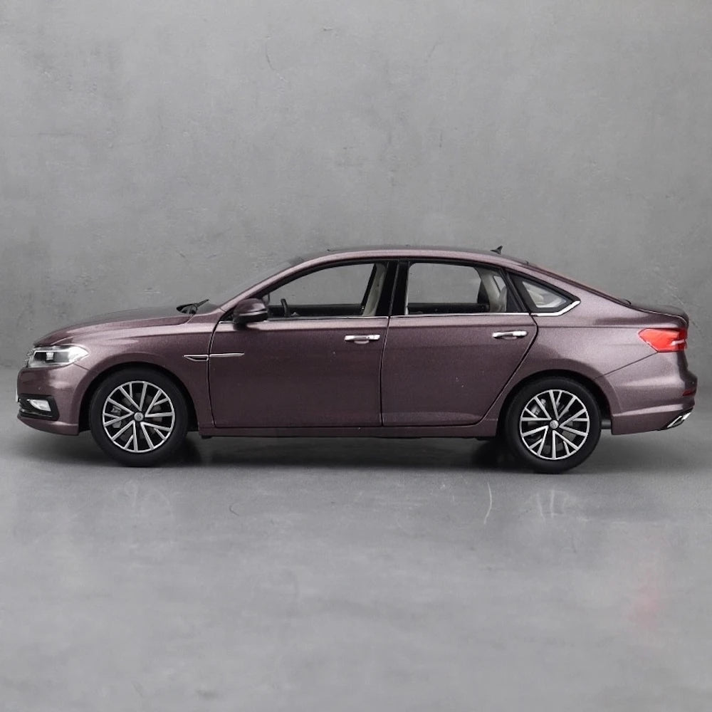[OEM] 1:18 Volkswagen 2018 Lavida Purple Model Car Die-Cast