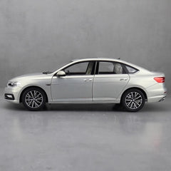 [OEM] 1:18 Volkswagen 2018 Lavida Silver Model Car Die-Cast