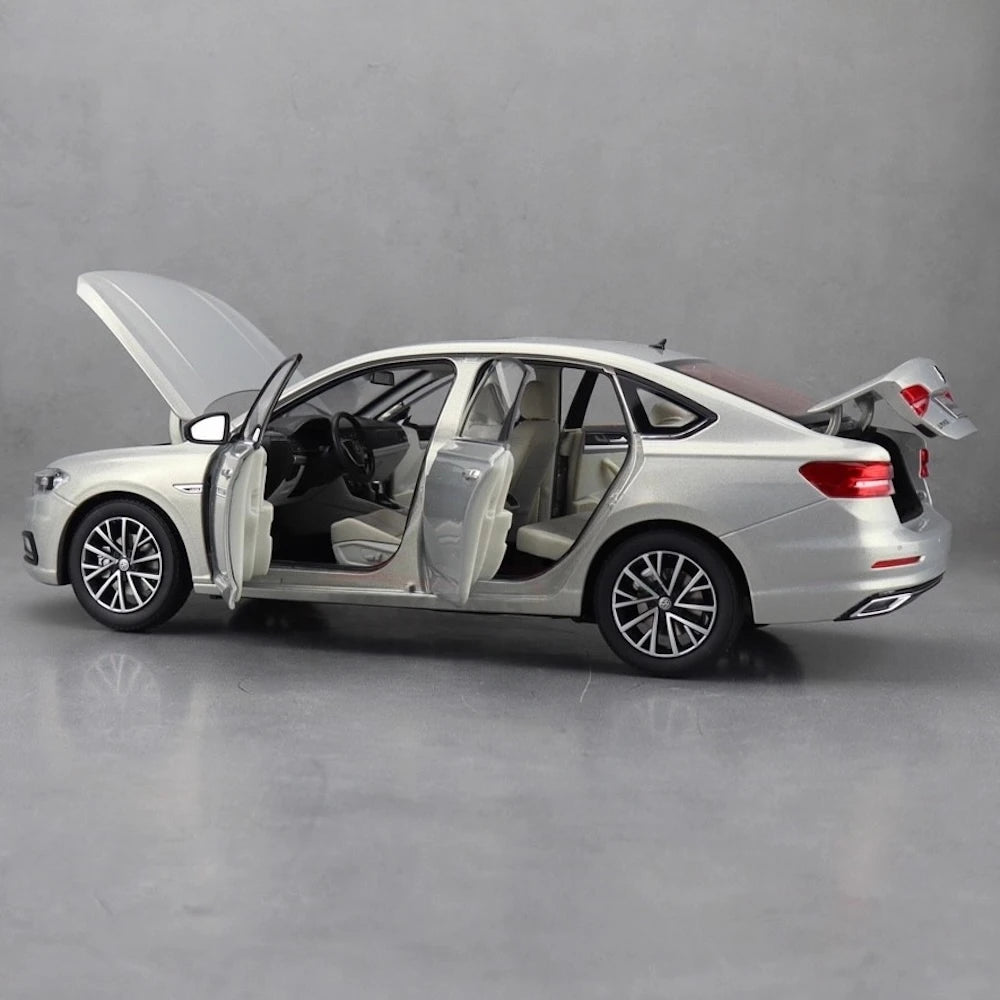[OEM] 1:18 Volkswagen 2018 Lavida Silver Model Car Die-Cast