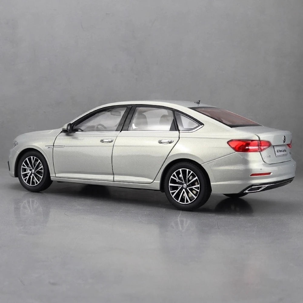 [OEM] 1:18 Volkswagen 2018 Lavida Silver Model Car Die-Cast