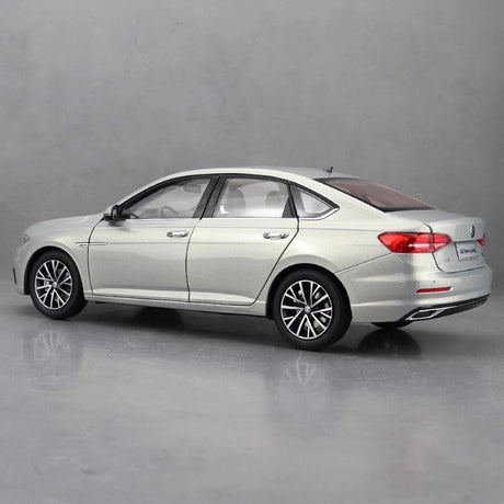 [OEM] 1:18 Volkswagen 2018 Lavida Silver Model Car Die-Cast