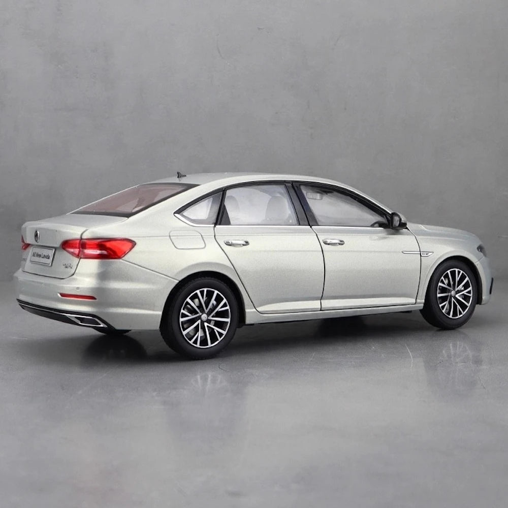 [OEM] 1:18 Volkswagen 2018 Lavida Silver Model Car Die-Cast