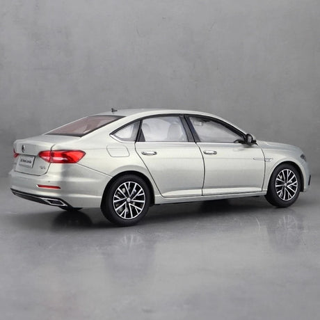 [OEM] 1:18 Volkswagen 2018 Lavida Silver Model Car Die-Cast
