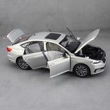 [OEM] 1:18 Volkswagen 2018 Lavida Silver Model Car Die-Cast