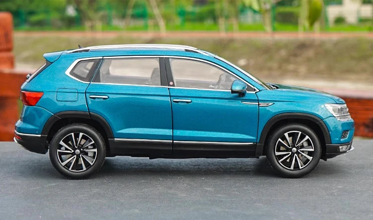 [OEM] 1:18 Volkswagen 2018 Taos Tharu Blue Model Car Die-Cast