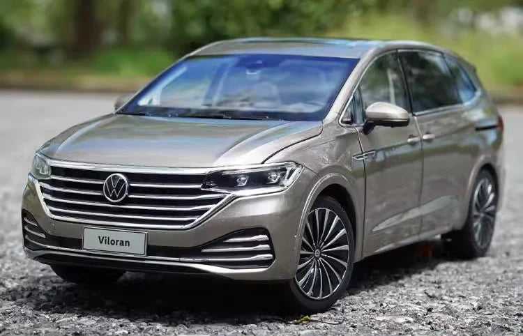[OEM] 1:18 Volkswagen 2020 Viloran Gold Model Car Die-Cast