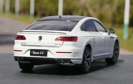 [OEM] 1:18 Volkswagen 2021 Arteon White Model Car Die-Cast