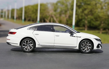 [OEM] 1:18 Volkswagen 2021 Arteon White Model Car Die-Cast