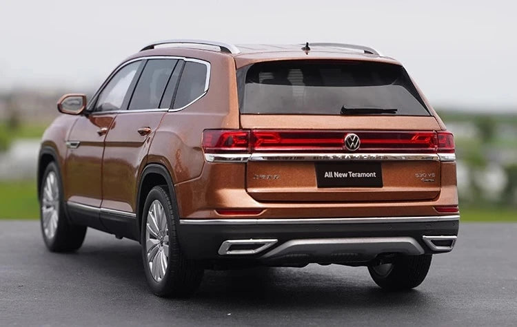[OEM] 1:18 Volkswagen 2021 Atlas Teramont Brown Model Car Die-Cast