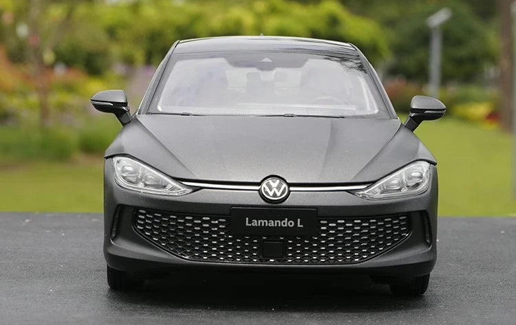[OEM] 1:18 Volkswagen 2022 Lamando L musta pienoismalli Die-Cast