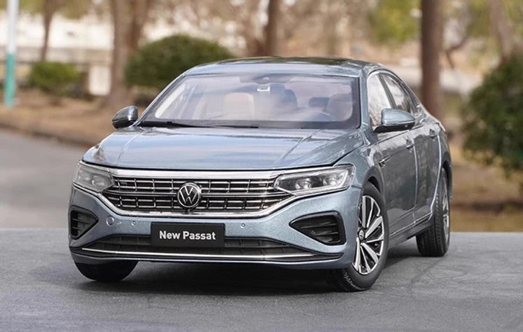 [OEM] 1:18 Volkswagen 2022 Passat Blue Model Car Die-Cast