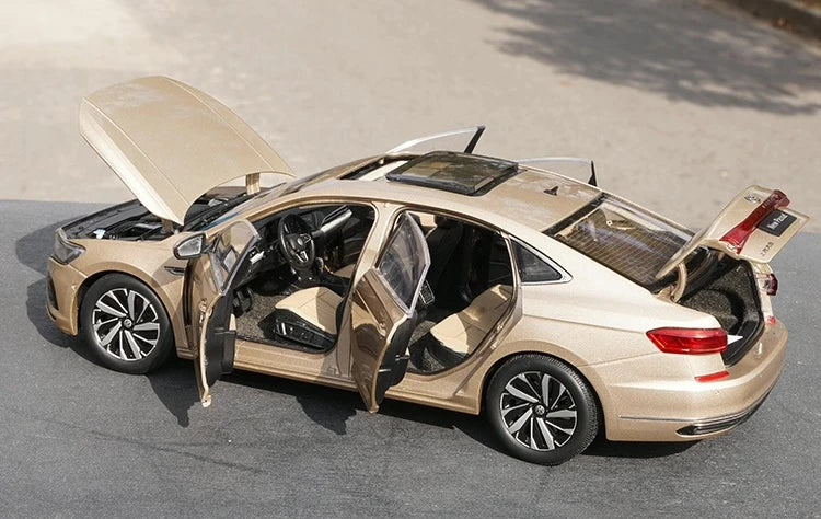 [OEM] 1:18 Volkswagen 2022 Passat Gold Model Car Die-Cast