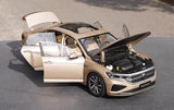 [OEM] 1:18 Volkswagen 2022 Passat Gold Model Car Die-Cast