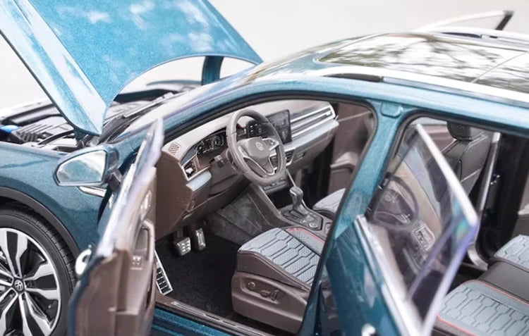 [OEM] 1:18 Volkswagen 2022 Tiguan L Blue Model Car Die-Cast