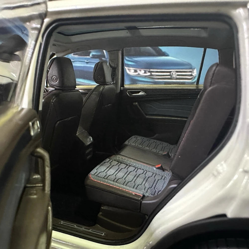 [OEM] 1:18 Volkswagen 2022 Tiguan L blanc voiture miniature Die-Cast