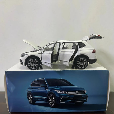 [OEM] 1:18 Volkswagen 2022 Tiguan L White Model Car Die-Cast