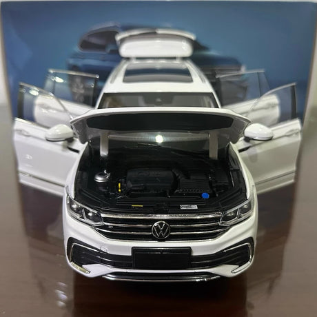 [OEM] 1:18 Volkswagen 2022 Tiguan L White Model Car Die-Cast
