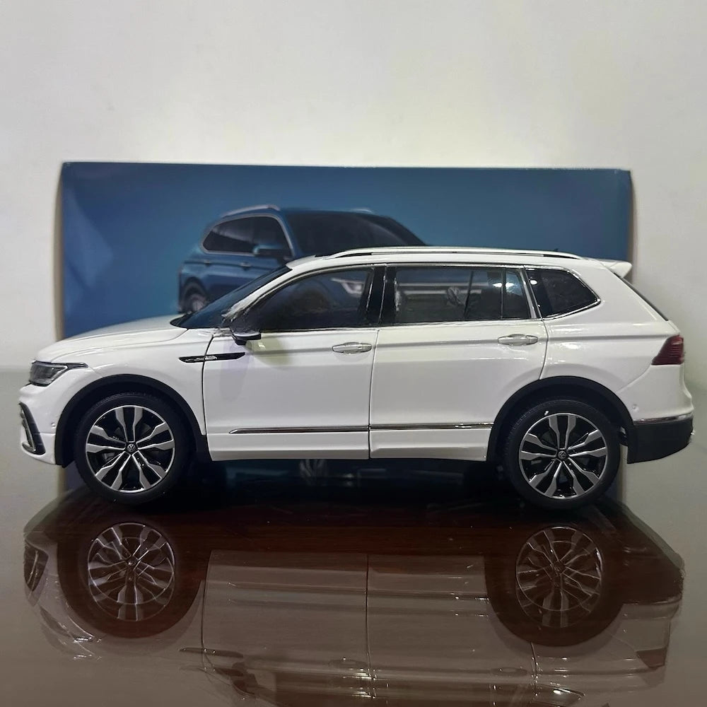 [OEM] 1:18 Volkswagen 2022 Tiguan L White Model Car Die-Cast