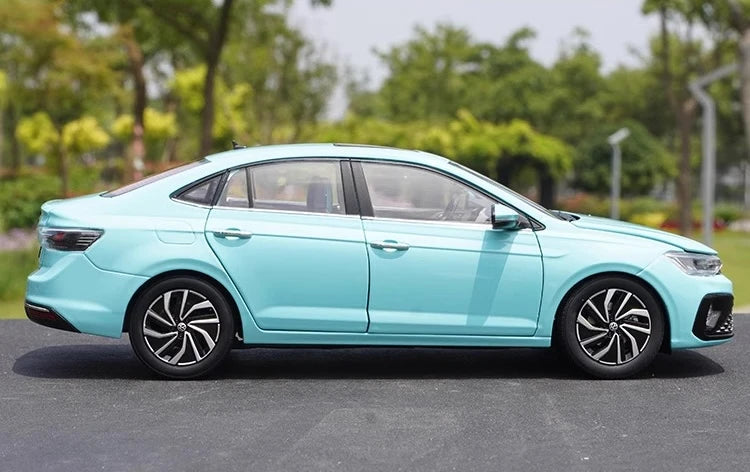 [OEM] 1:18 Volkswagen 2023 Lavida XR Cyan voiture miniature Die-Cast