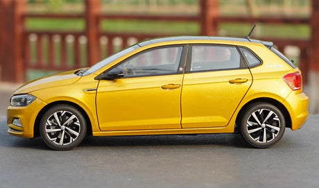 [OEM] 1:18 Volkswagen 2023 Polo Yellow Model Car Die-Cast