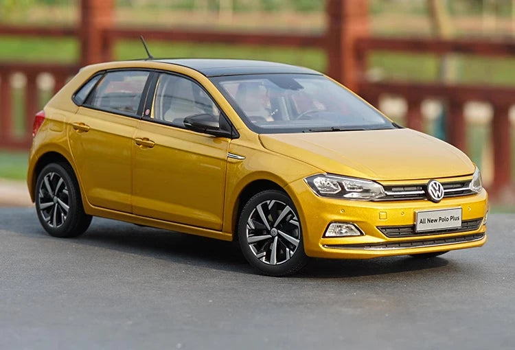 [OEM] 1:18 Volkswagen 2023 Polo Yellow Model Car Die-Cast
