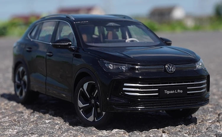 [OEM] 1:18 Volkswagen 2024 Tiguan L Black Model Car Die-Cast