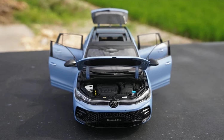 [OEM] 1:18 Volkswagen 2024 Tiguan L Blue Model Car Die-Cast
