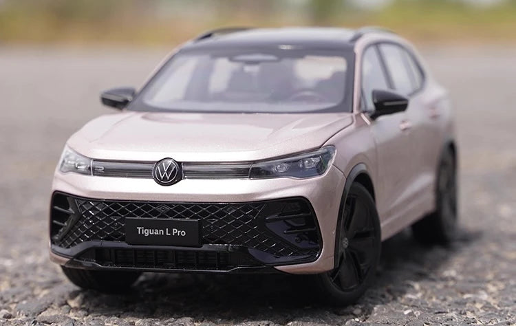 [OEM] 1:18 Volkswagen 2024 Tiguan L Pink Model Car Die-Cast