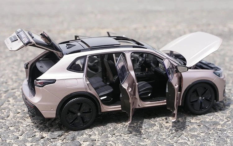[OEM] 1:18 Volkswagen 2024 Tiguan L ピンク モデルカー Die-Cast