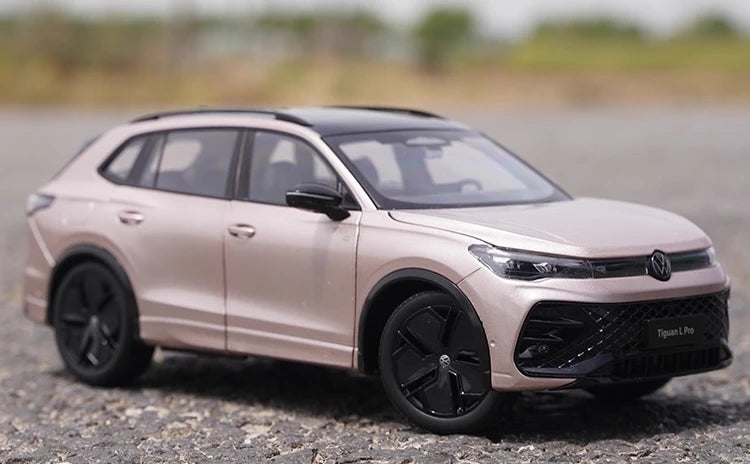 [OEM] 1:18 Volkswagen 2024 Tiguan L ピンク モデルカー Die-Cast