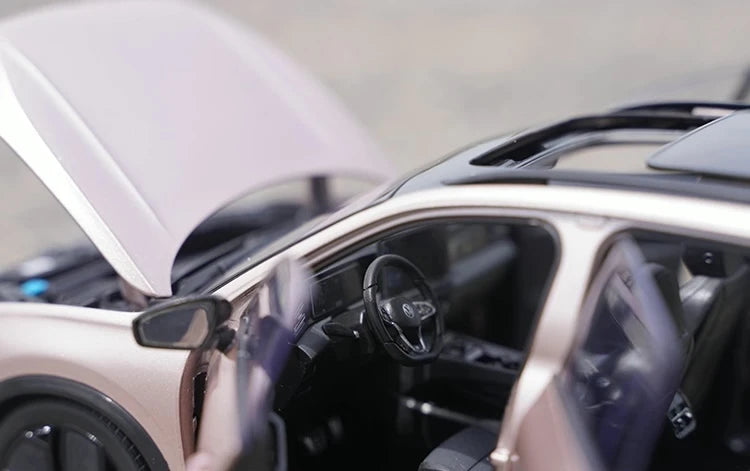 [OEM] 1:18 Volkswagen 2024 Tiguan L Pink Model Car Die-Cast