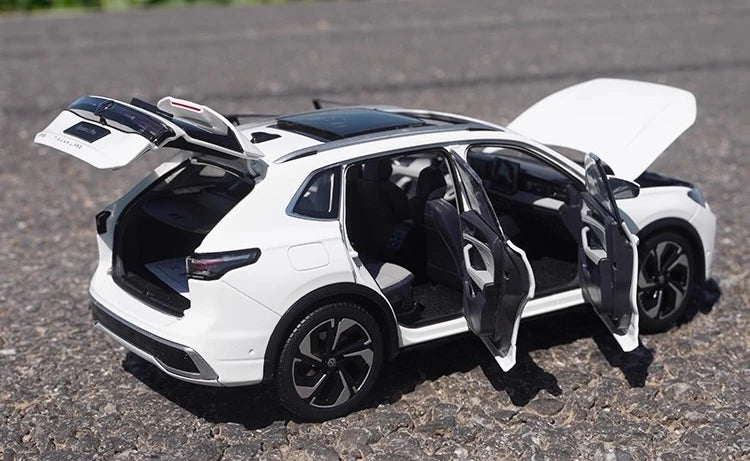 [OEM] 1:18 Volkswagen 2024 Tiguan L White Model Car Die-Cast