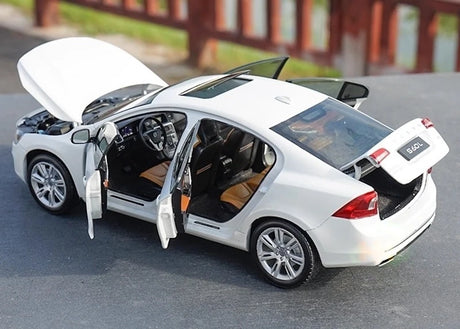 [OEM] 1:18 Volvo 2014 S60L White Model Car Die-Cast
