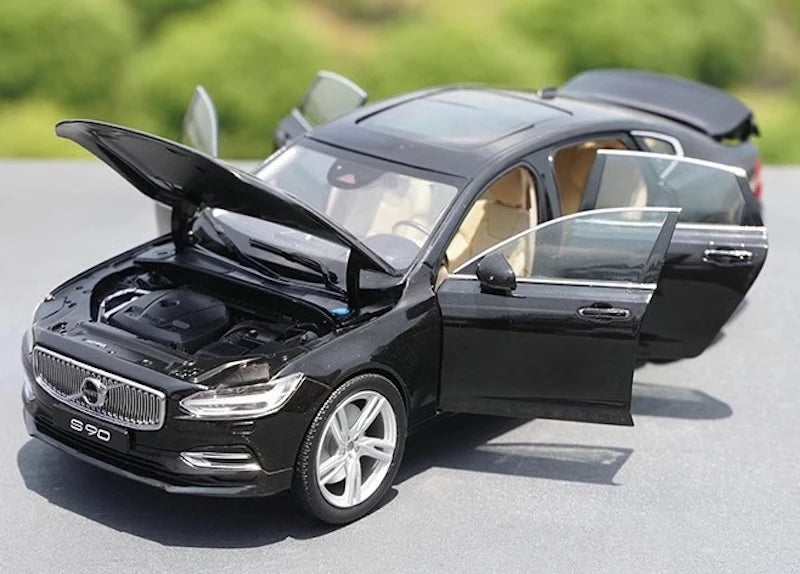 [OEM] 1:18 Volvo 2015 S90 Black Model Car Die-Cast